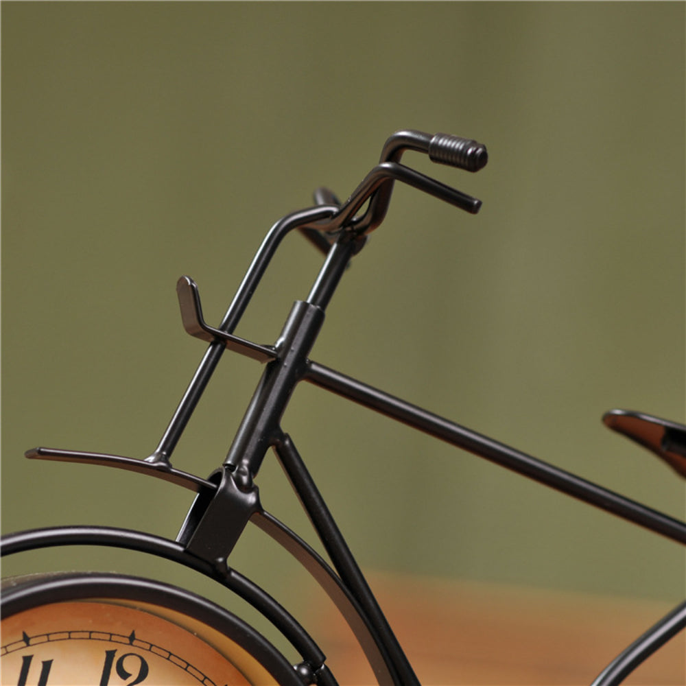 Vintage Antique-Style Metal Bicycle Decor Clock Timepiece with Retro Charm