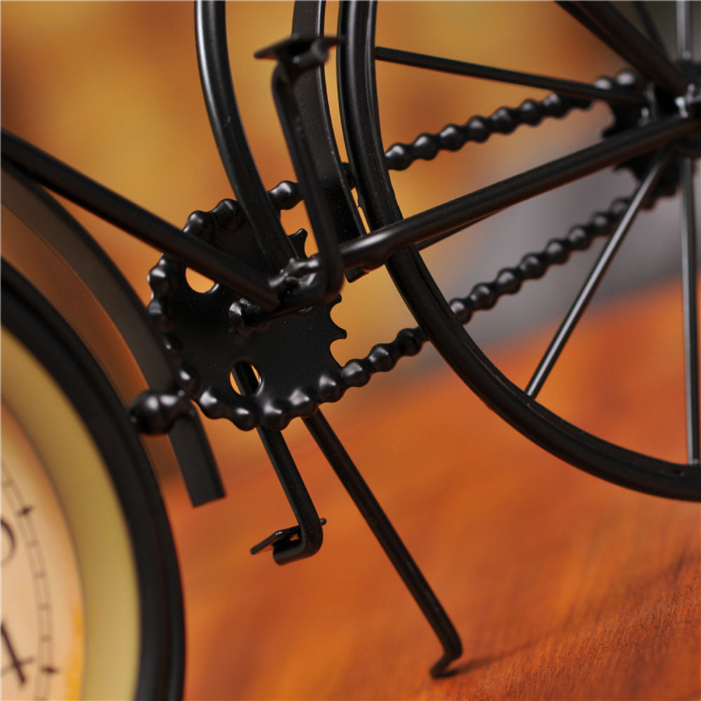 Vintage Antique-Style Metal Bicycle Decor Clock Timepiece with Retro Charm